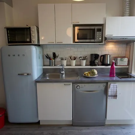 Eco Maison Entiere Avec Terrasse Dans Jardin Potager Piscine Parking בית נופש רואן