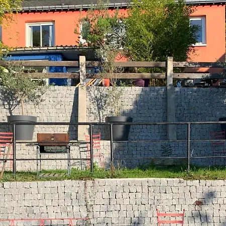 Eco Maison Entiere Avec Terrasse Dans Jardin Potager Piscine Parking בית נופש *