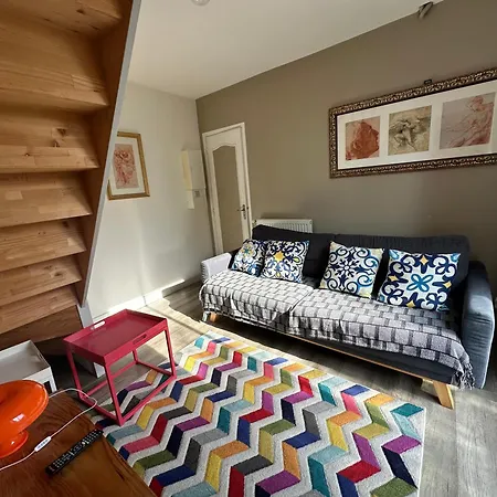 Eco Maison Entiere Avec Terrasse Dans Jardin Potager Piscine Parking Руан