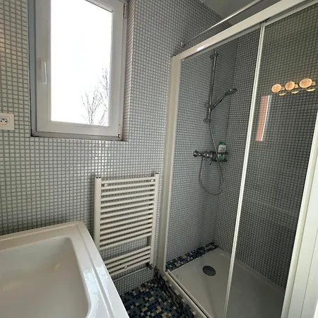 Eco Maison Entiere Avec Terrasse Dans Jardin Potager Piscine Parking Руан