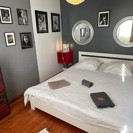 Eco Maison Entiere Avec Terrasse Dans Jardin Potager Piscine Parking Будинок відпочинку