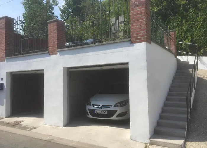 Eco Maison Entière Avec Terrasse Dans Jardin Potager Piscine Parking