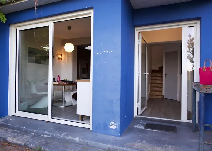 Eco Maison Entiere Avec Terrasse Dans Jardin Potager Piscine Parking Ferienhaus