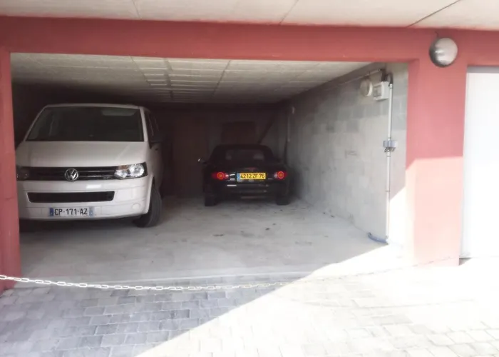 Eco Maison Entiere Avec Terrasse Dans Jardin Potager Piscine Parking بيت للعطل *