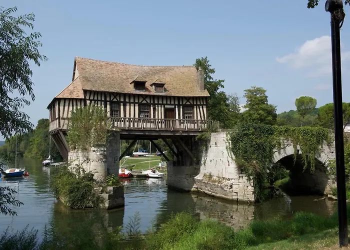 Ferienhaus Eco Maison Entiere Avec Terrasse Dans Jardin Potager Piscine Parking