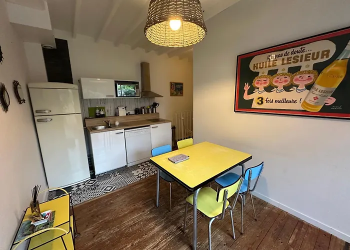 Eco Maison Entiere Avec Terrasse Dans Jardin Potager Piscine Parking Ferienhaus Rouen