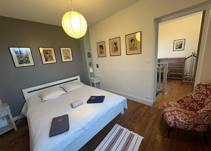 Eco Maison Entiere Avec Terrasse Dans Jardin Potager Piscine Parking Rouen