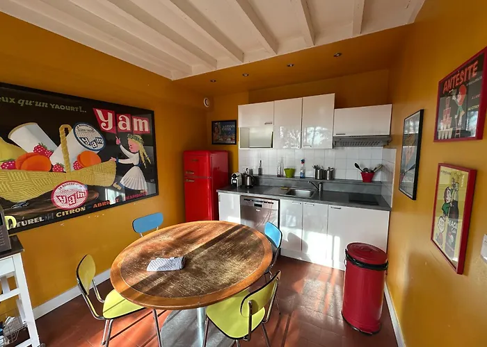 Eco Maison Entiere Avec Terrasse Dans Jardin Potager Piscine Parking Ferienhaus Rouen