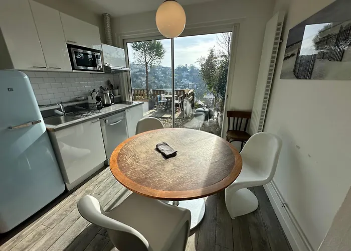 Hébergement de vacances Eco Maison Entière Avec Terrasse Dans Jardin Potager Piscine Parking