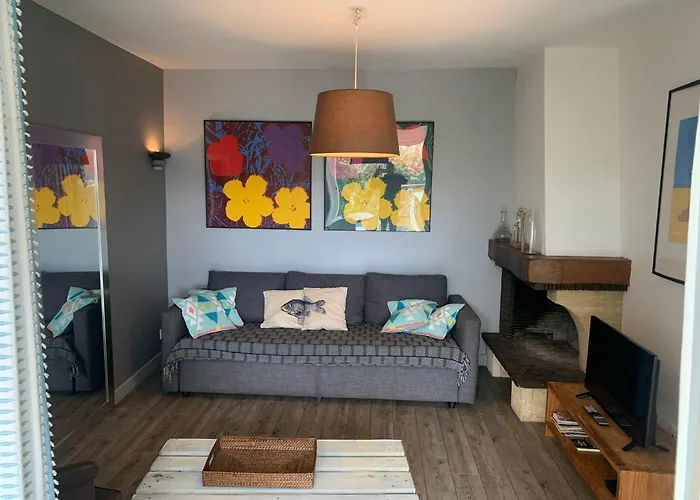 Eco Maison Entiere Avec Terrasse Dans Jardin Potager Piscine Parking بيت للعطل روان